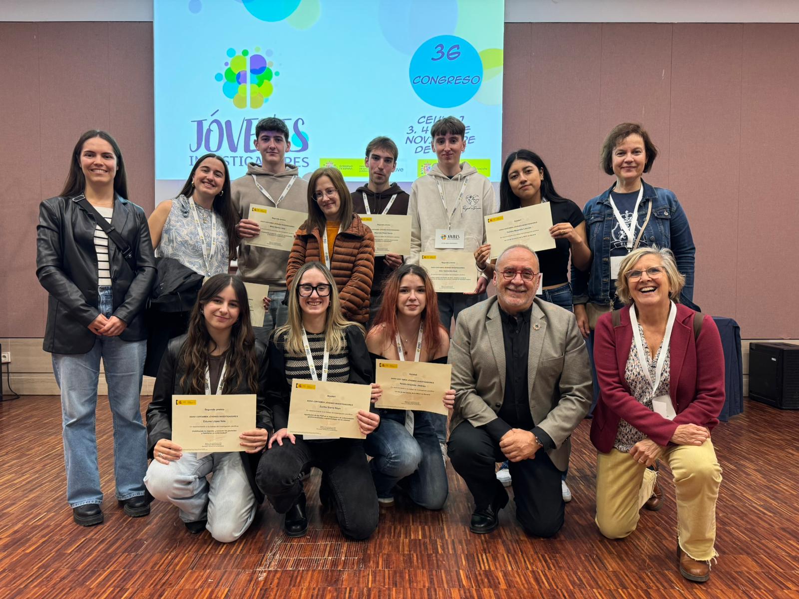 Premiados en XXXVI Certamen de Jóvenes Investigadores 🏆🏅🔎